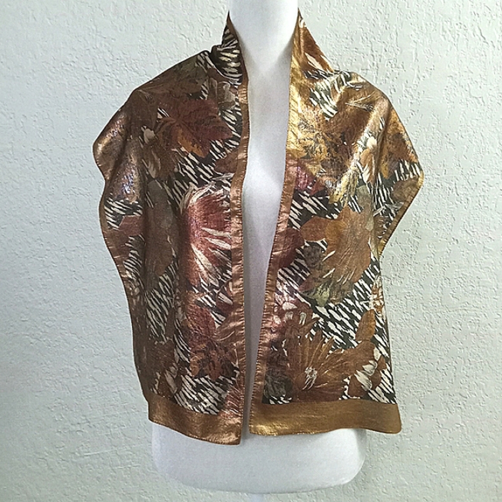 Oscar de la Renta Studio Gold Tone Zebra Floral Vintage Metallic Scarf